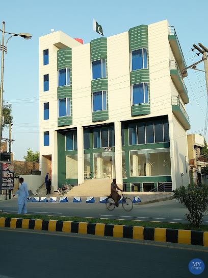 Executive Girls Hostel