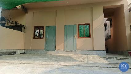 Farooq Boys Hostel