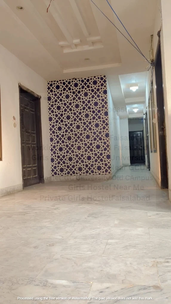 Zainab Girls Hostel