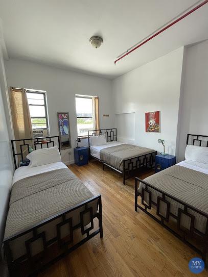 Stay Inn Girls Hostel