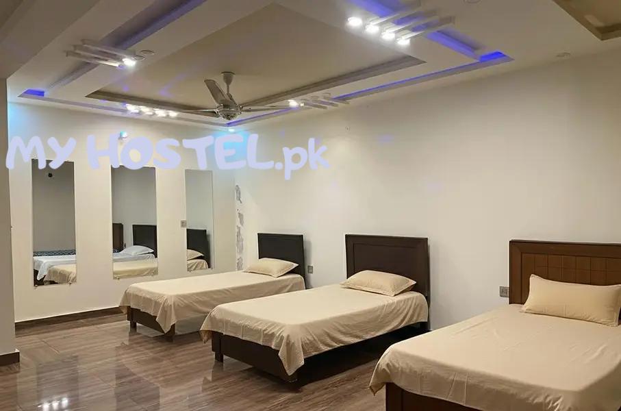 Ace Luxury Girls Hostel