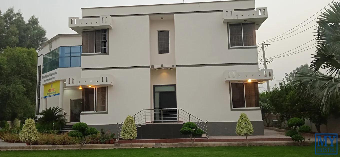 Ideal Girls Hostel