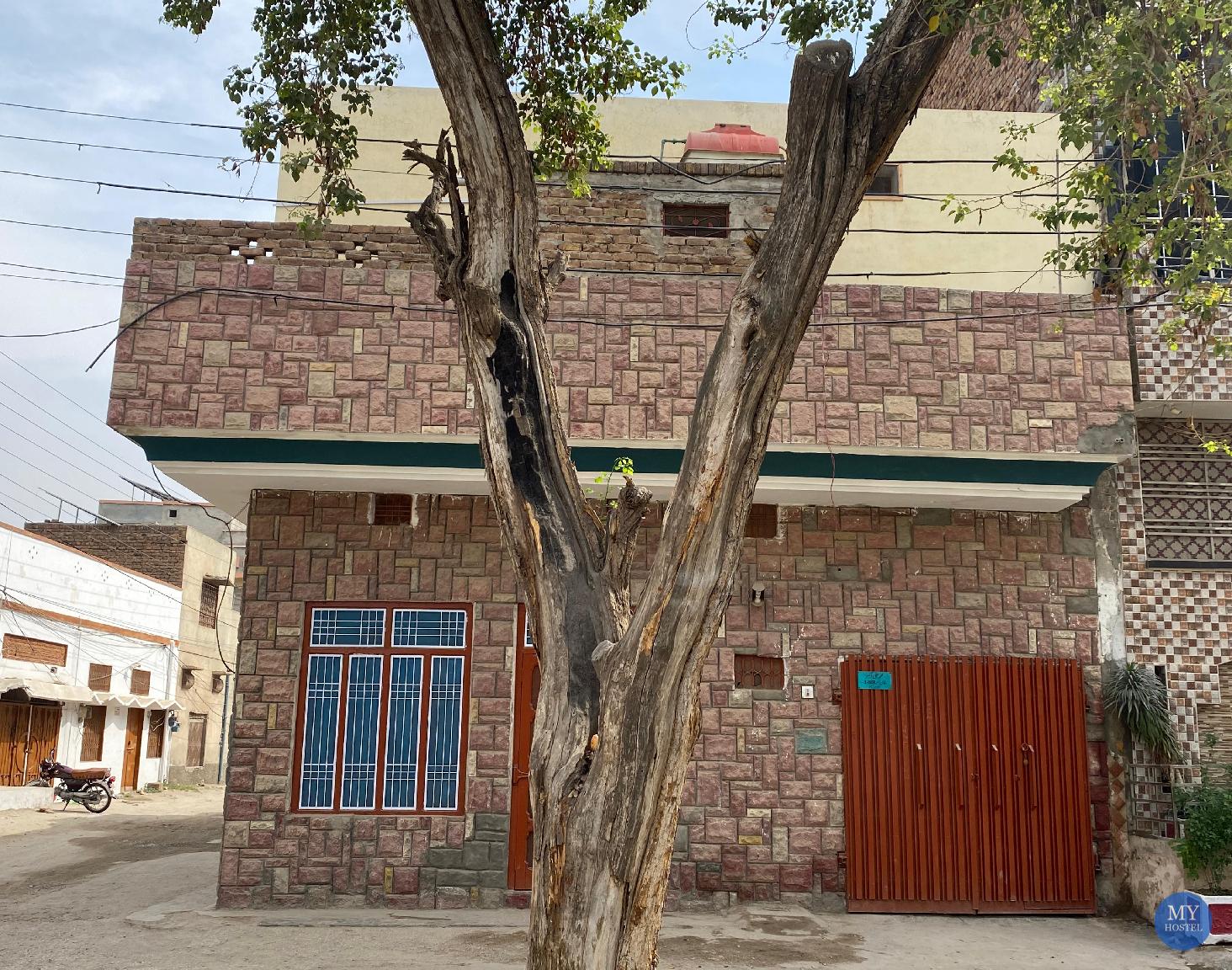 Bint-e-Hawa Girls Hostel
