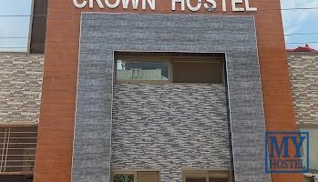 Crown Hostel