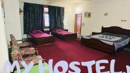 Stay Inn Luxury Girls Hostel