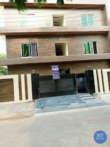 Premier Girls Hostel Shadman Branch 173