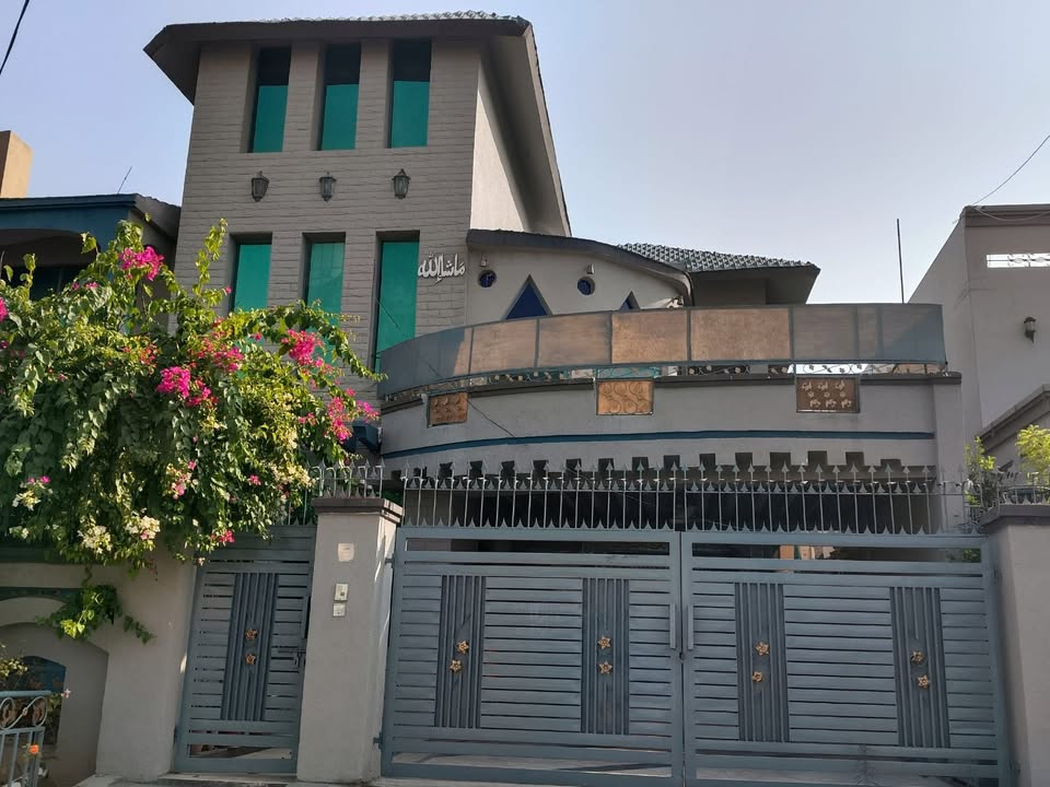 Afza Girls Hostel