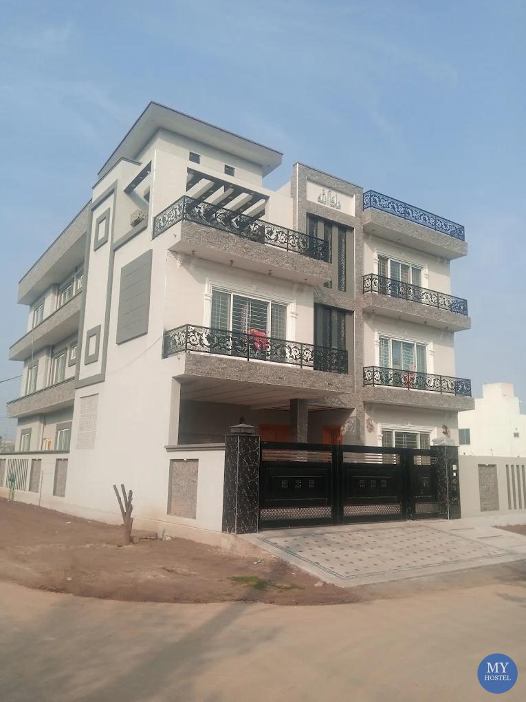 Unique Girls Hostel