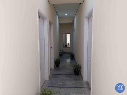 Kamyab Apartments