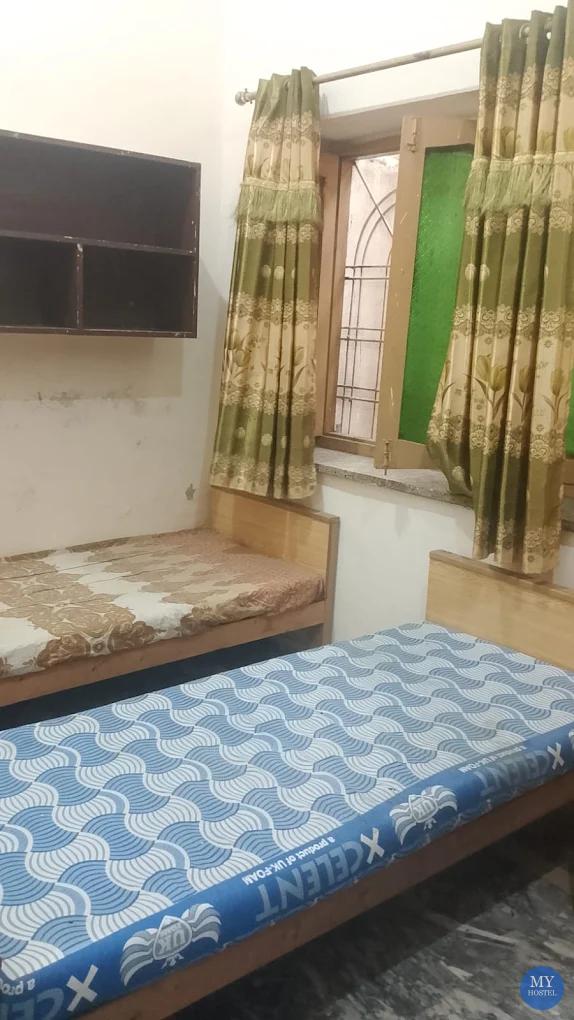 Charag Din Girls Hostel