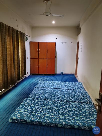 RT Boys Hostel