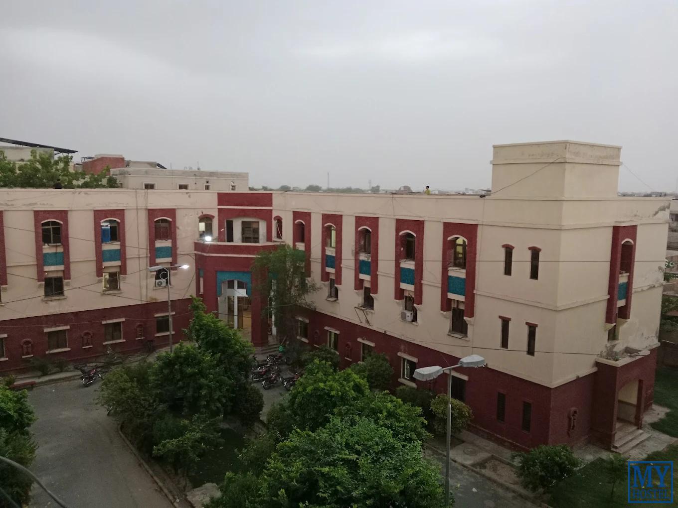 Sheikh Zayed Medical College Boys Hostel