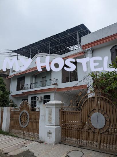 Royal Luxury Girls Hostel