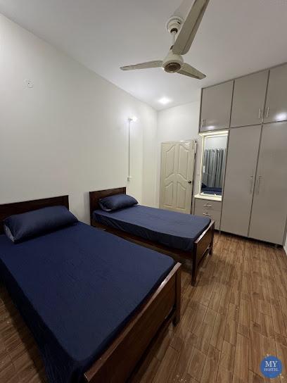 Urban Living Boys Hostel & Guest Rooms