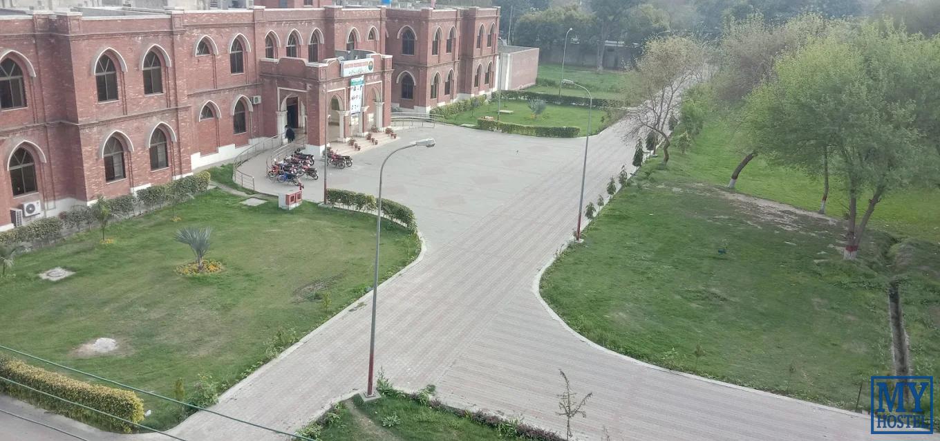 Doctors Hostel PIC