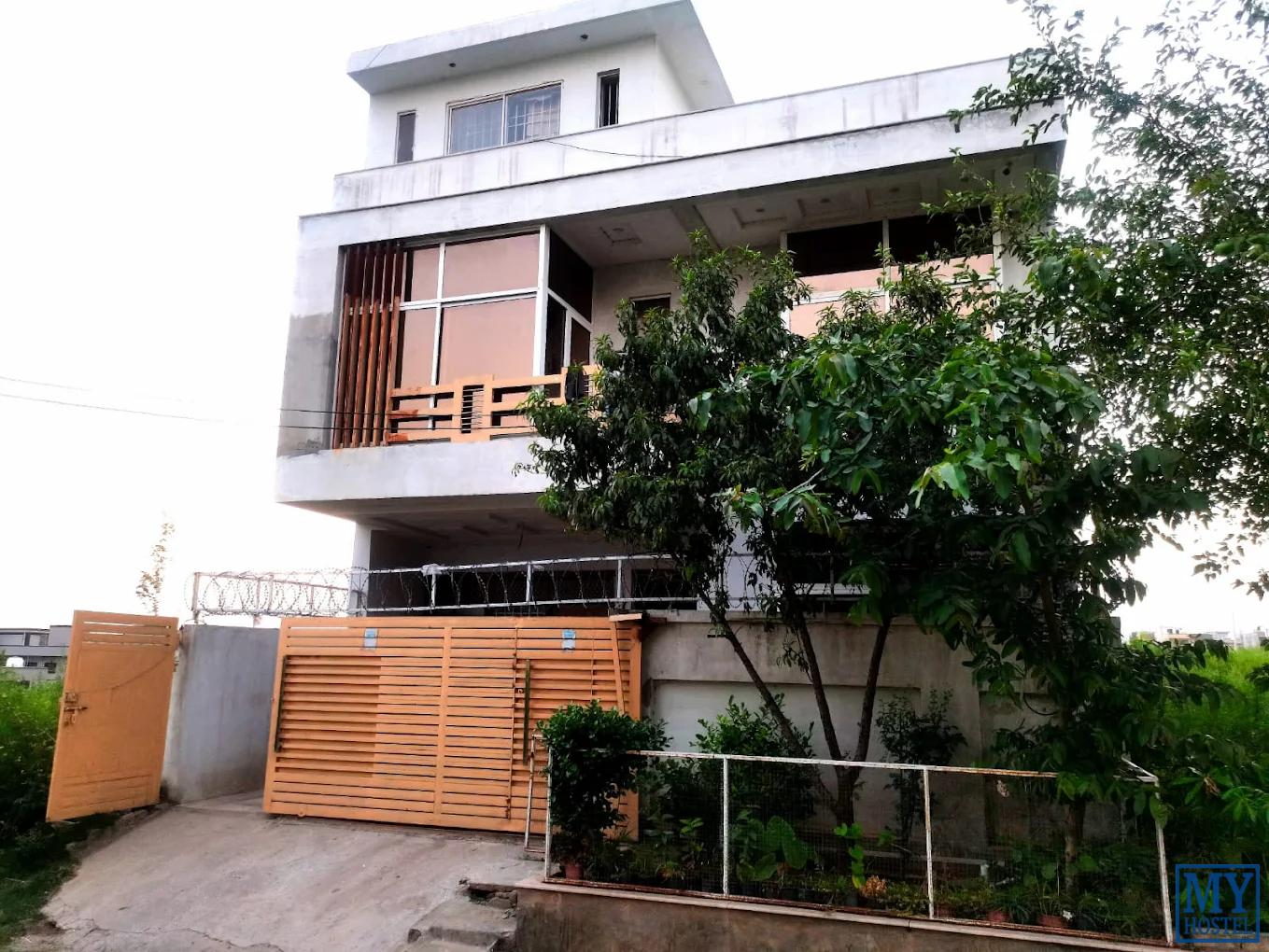 Ibrahim Hostel and Guest House