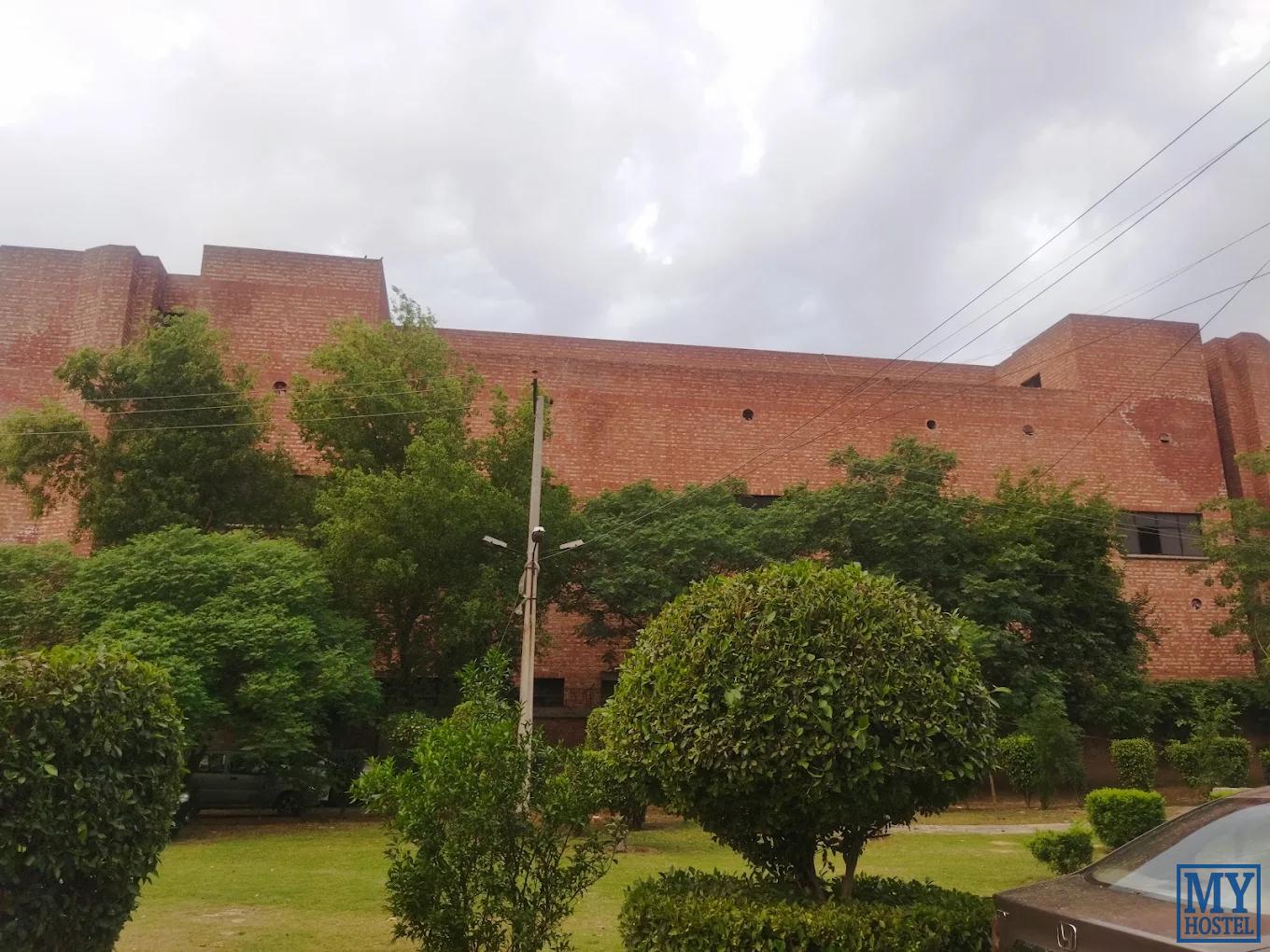 Nursing Hostel - Children's Hospital