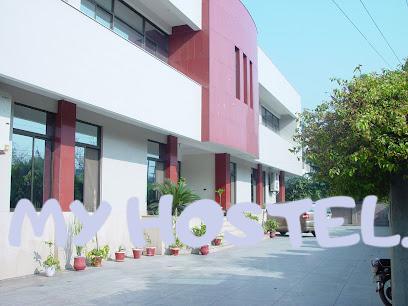 Sheeraz Girls Hostel