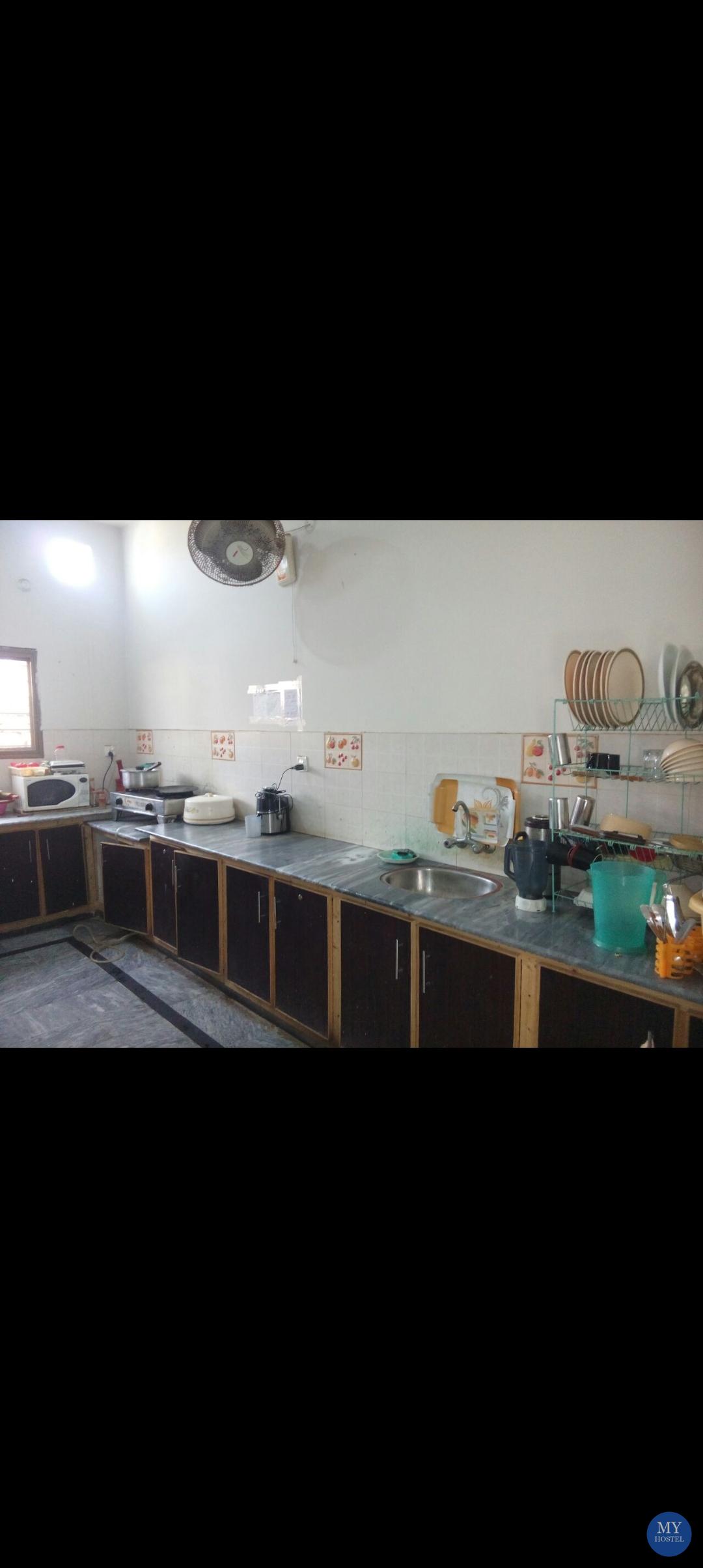 The RYK Girls Hostel photo 13