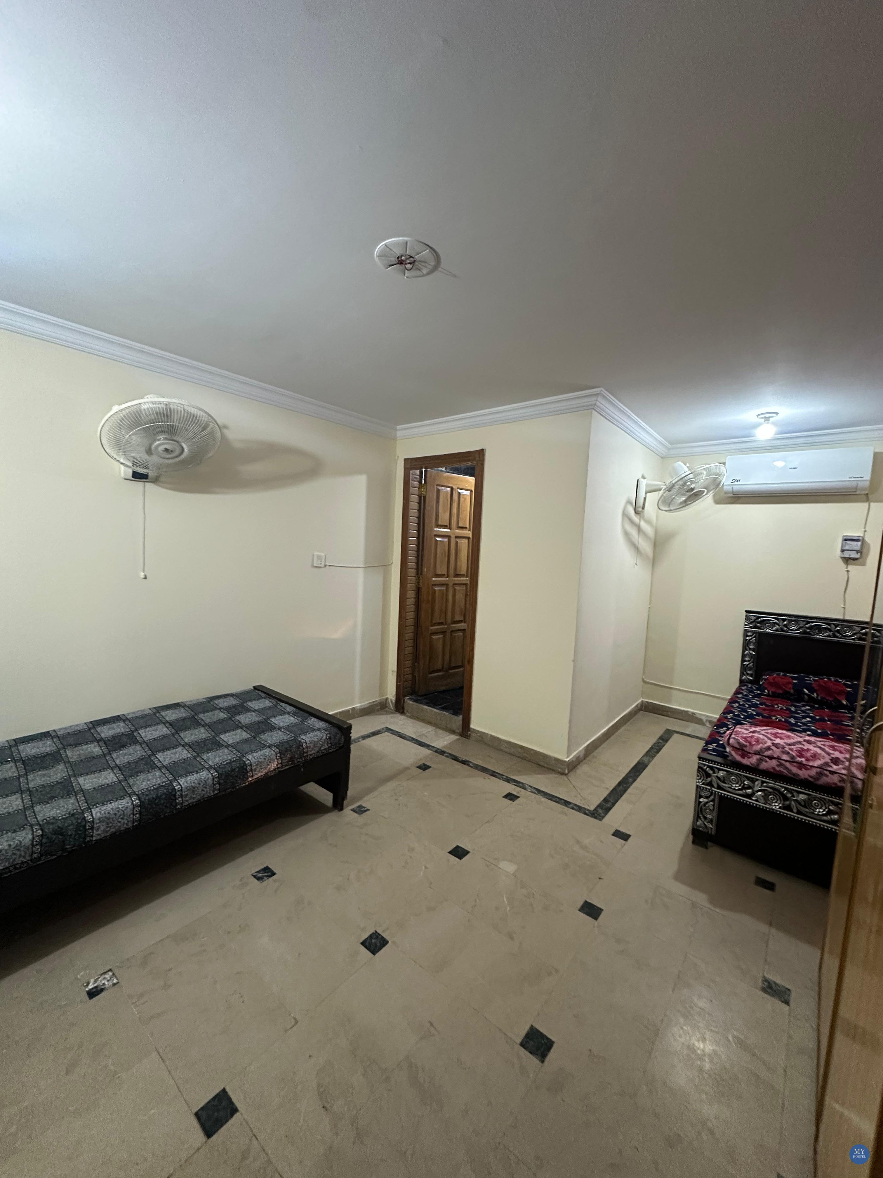 Comfort Residency Group of Hostels Islamabad photo 7