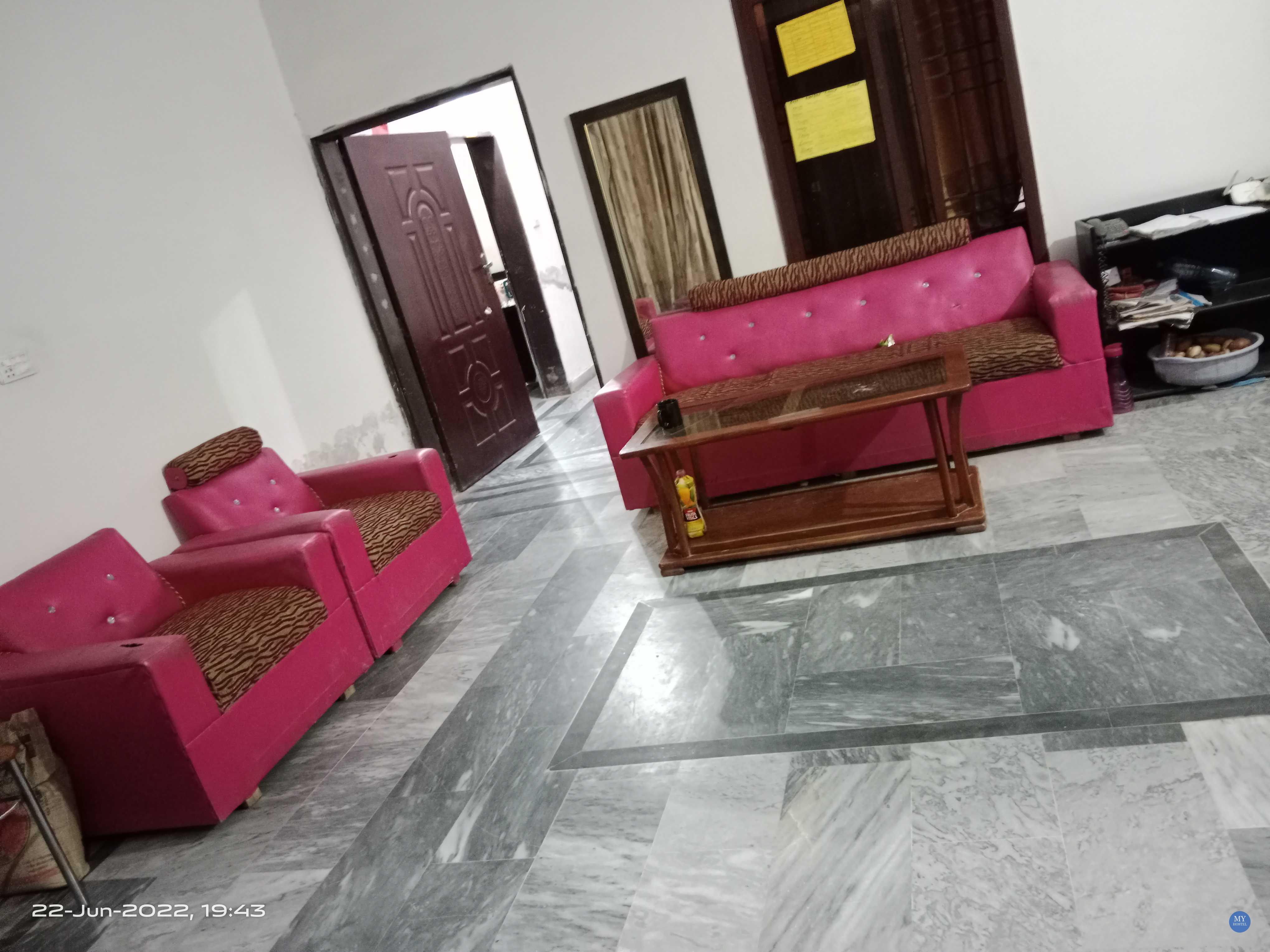 The RYK Girls Hostel photo 6