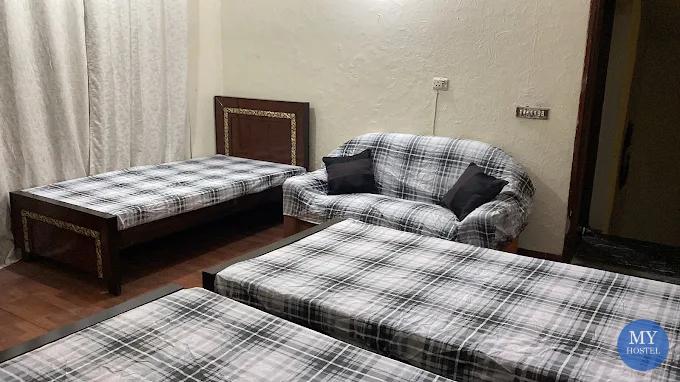 Room 103 — 3 seater